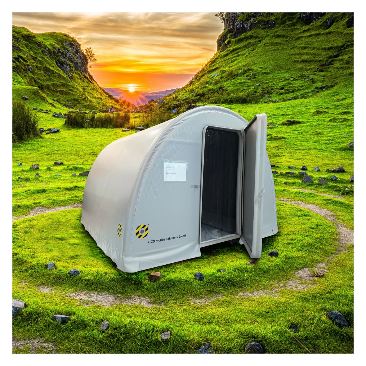 Slider_Fridge-Tent-DS-1.jpg